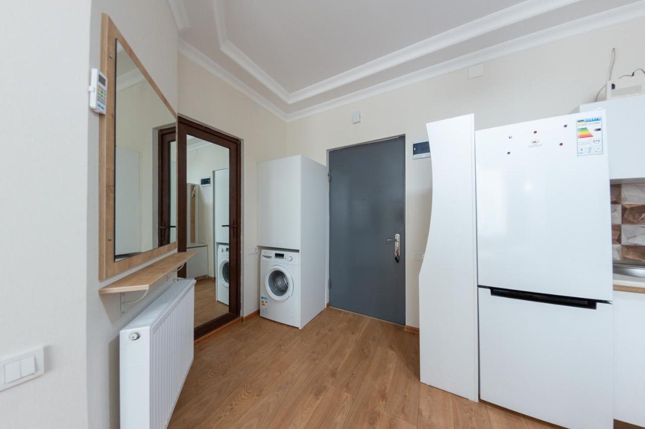 5 Apartment In One Boulding - Near Stadium Batumi Exterior foto